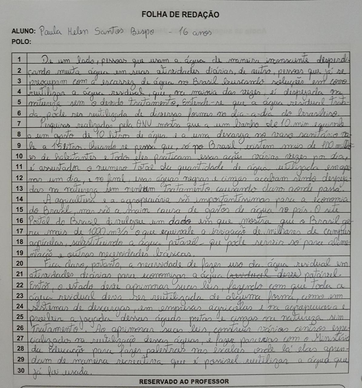 Foto de Redação Escolar sobre o tema Água Residual, escrito em letra de forma, em uma folha branca
